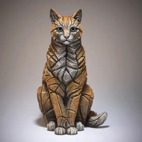 Edge Sculpture Sitting Cat - Ginger